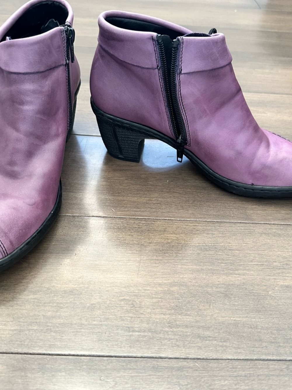 Rieker Purple Leather Ankle Boots with Side Zipper and ties/ woman’s size 37